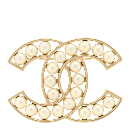 Chanel Pearl CC Brooch Light Gold 1 of 3