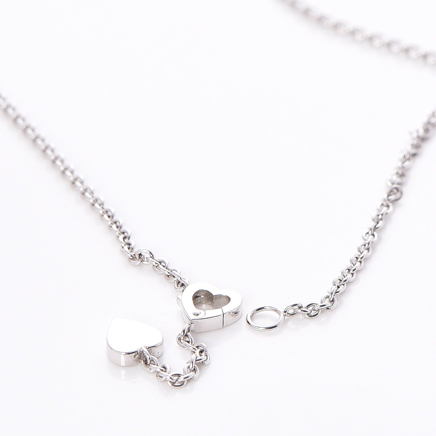 18K White Gold Diamond Mon Amour Lariat Necklace