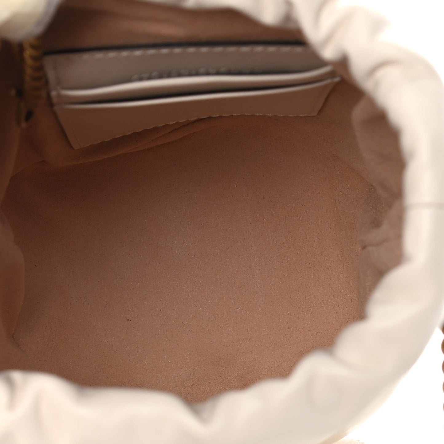 Calfskin Matelasse Mini GG Marmont 2.0 Bucket Bag White