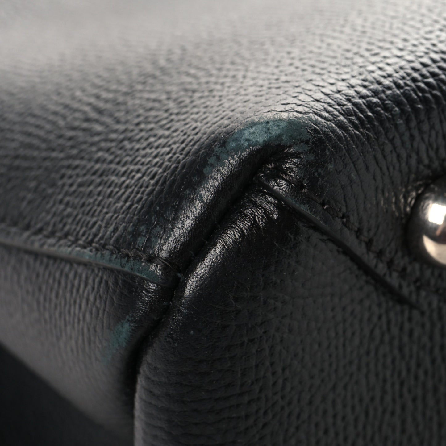 Derby Calfskin Medium Banner Tote Black