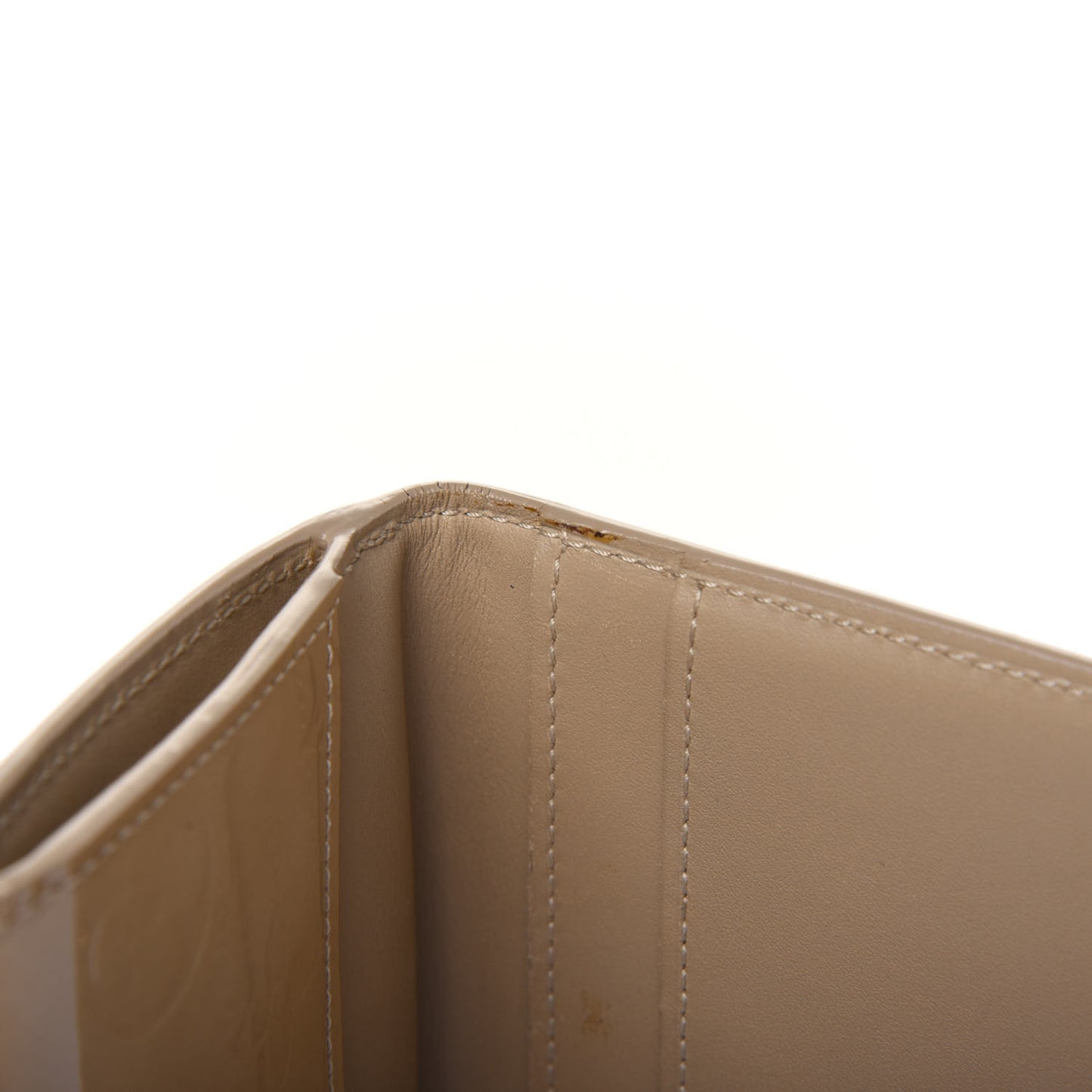 Vernis Ludlow Wallet Beige