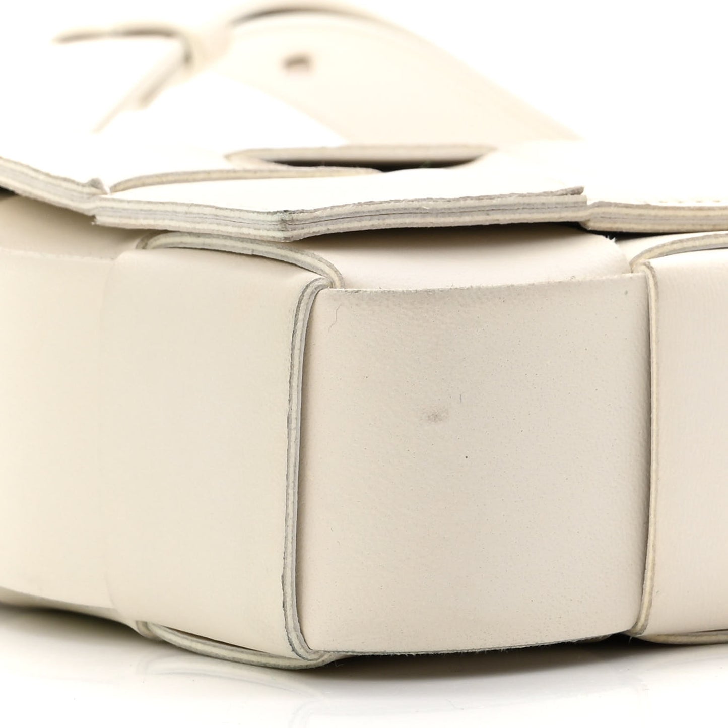 Lambskin Maxi Intrecciato Cassette Crossbody Bag White