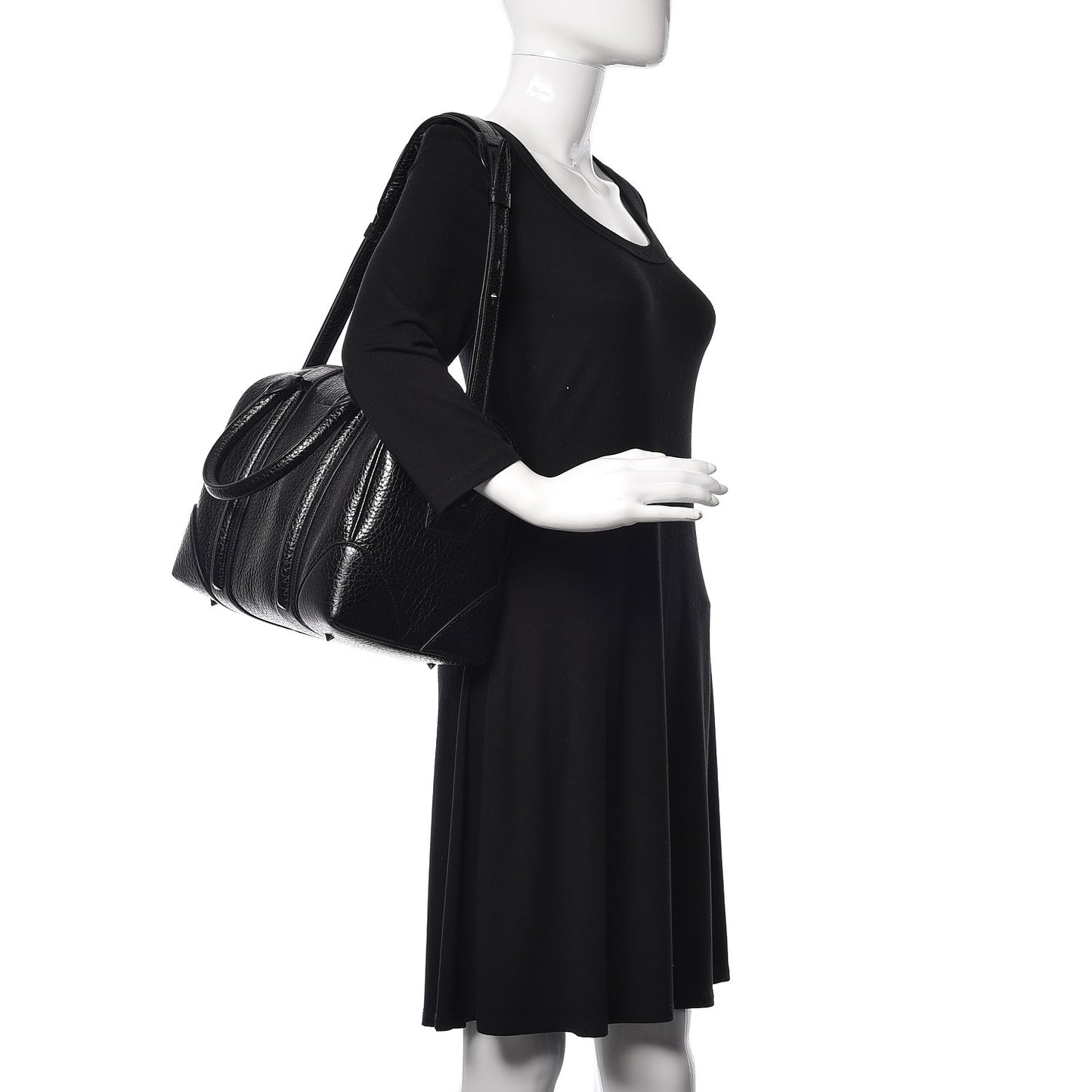 Glazed Pebbled Calfskin Medium Lucrezia Black