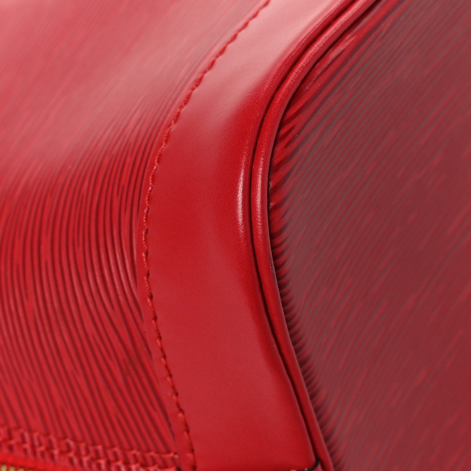 Louis Vuitton Epi Alma PM Castillan Red 9 of 10