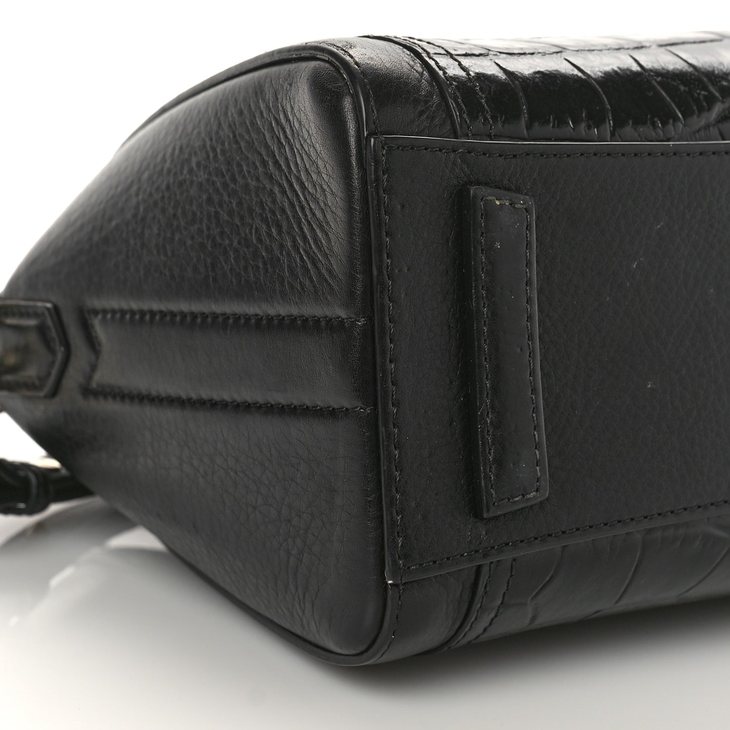 Grained Calfskin Crocodile Embossed Mini Antigona Black