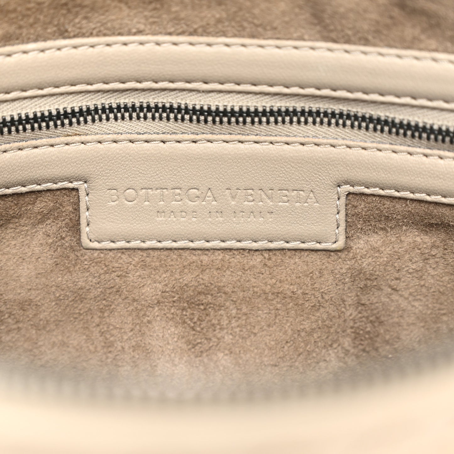 Nappa Intrecciato Nodini Crossbody Messenger Steel