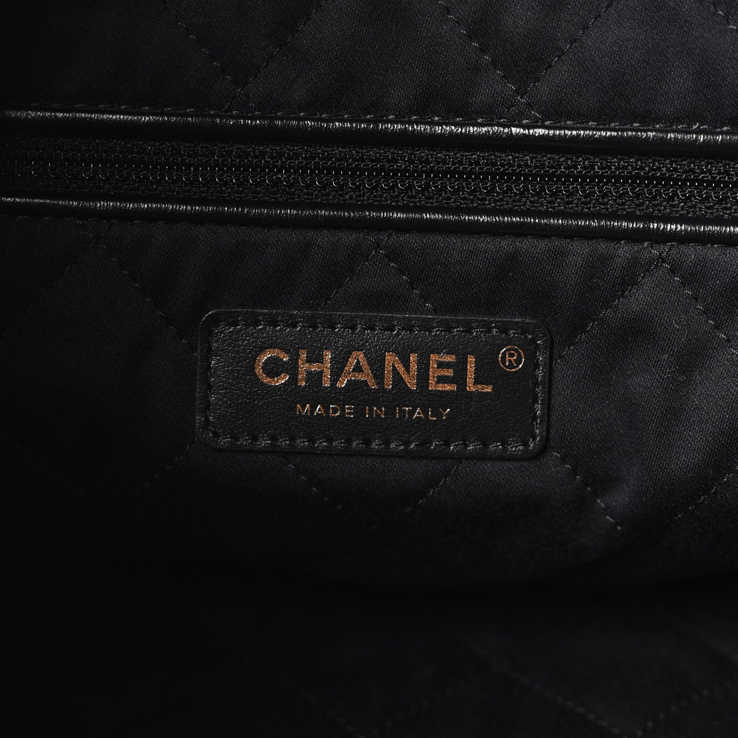 Shiny Calfskin Quilted Small Chanel 22 Black
