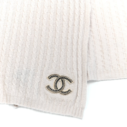 Chanel Cashmere Cable Knit CC Scarf Light Grey 4 of 4