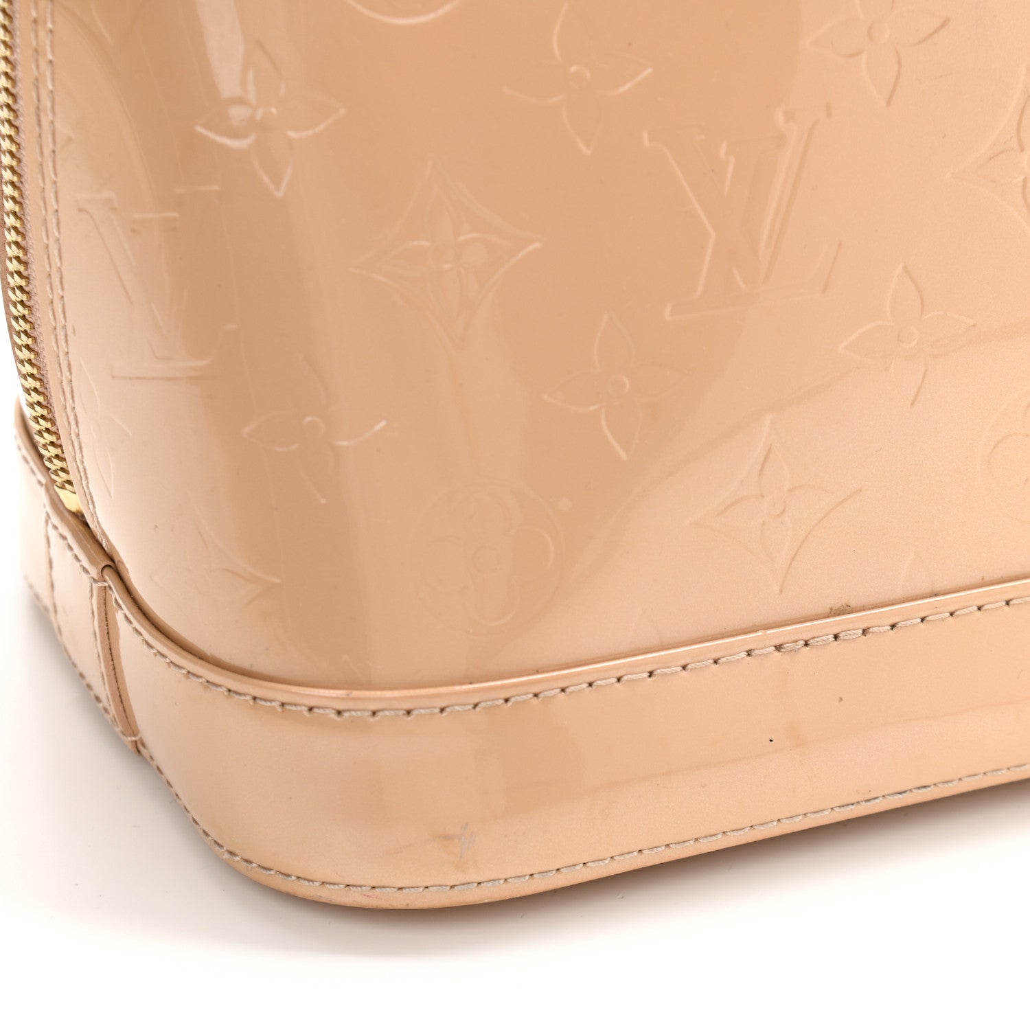 Louis Vuitton Vernis Alma PM Dune 16 of 17
