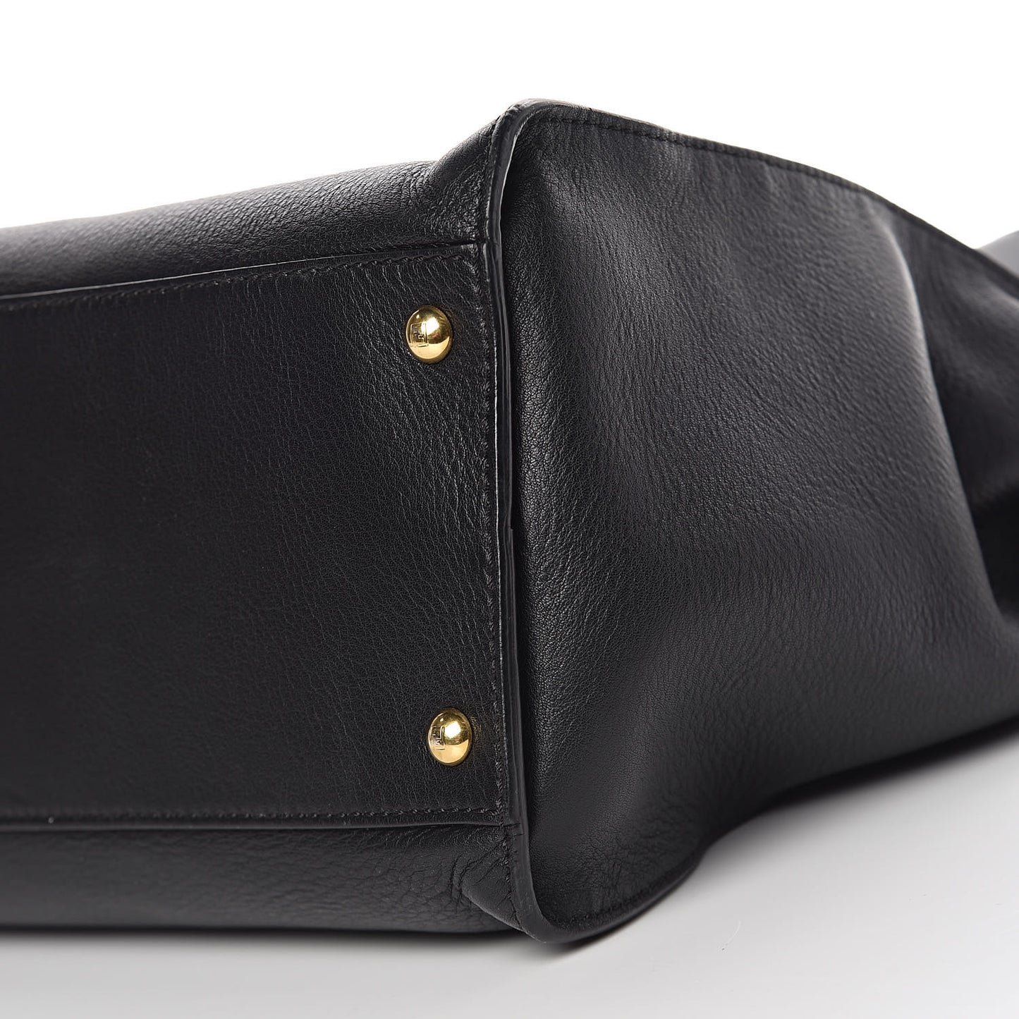 Vitello Seta Shiny Nappa Large Peekaboo Iconic Satchel Black