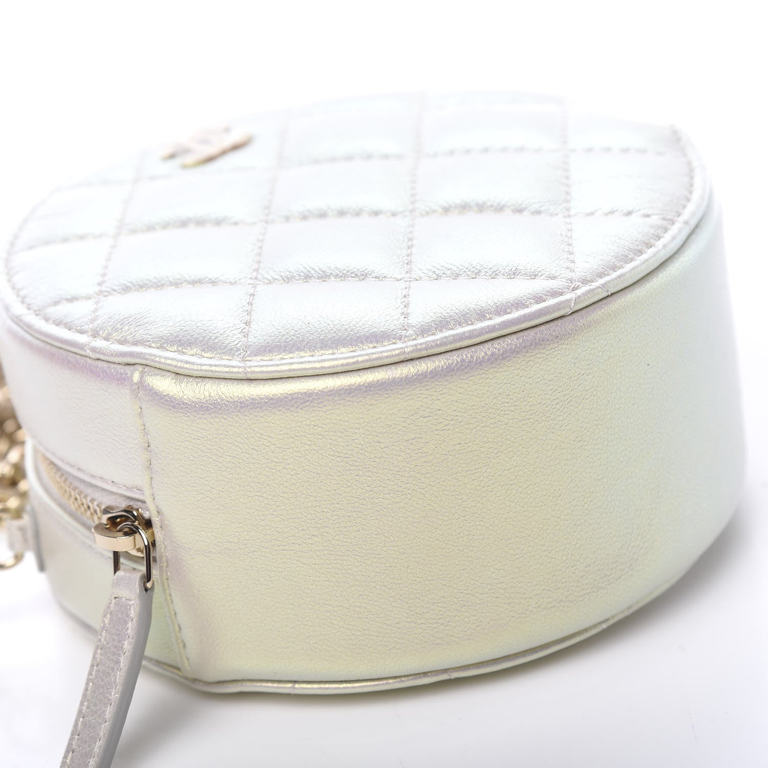 Chanel Iridescent Lambskin Quilted Round Clutch With Chain Ivory 7 of 10