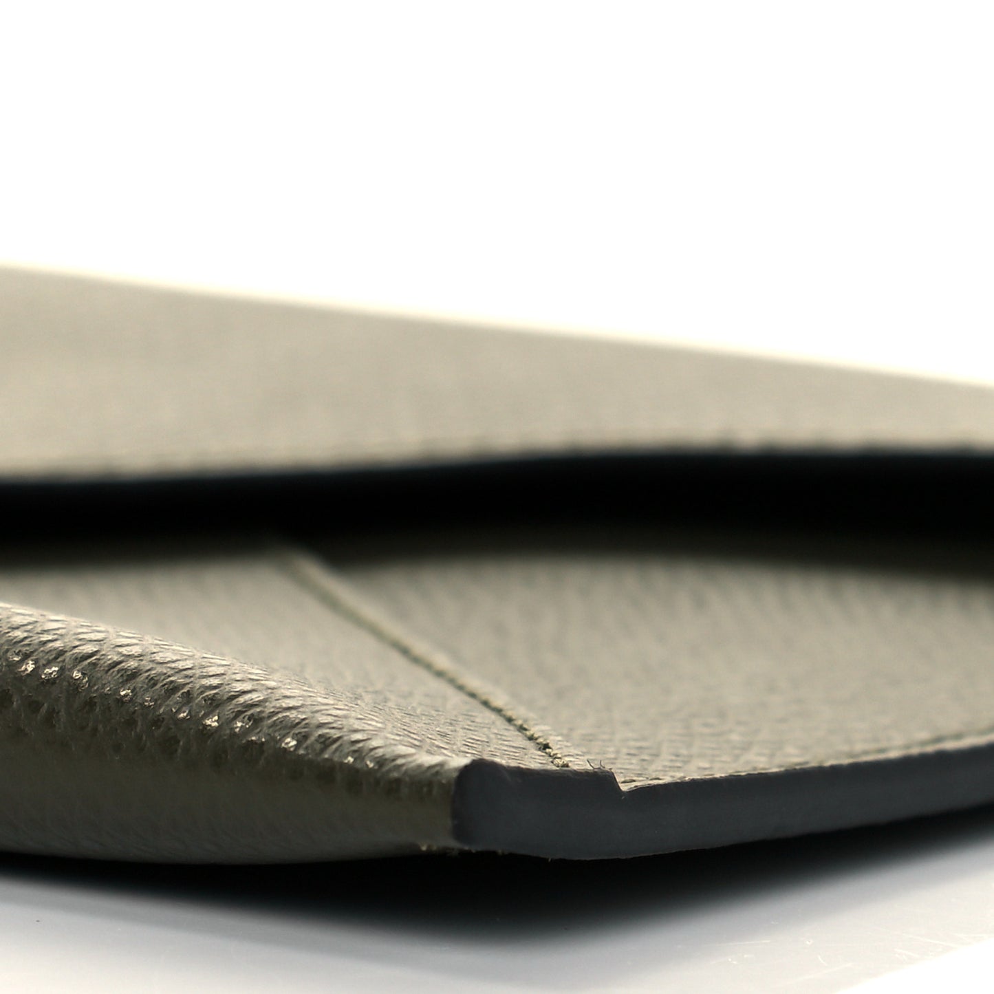 Vitello Cruise F is Fendi Envelope Pouch Asparago