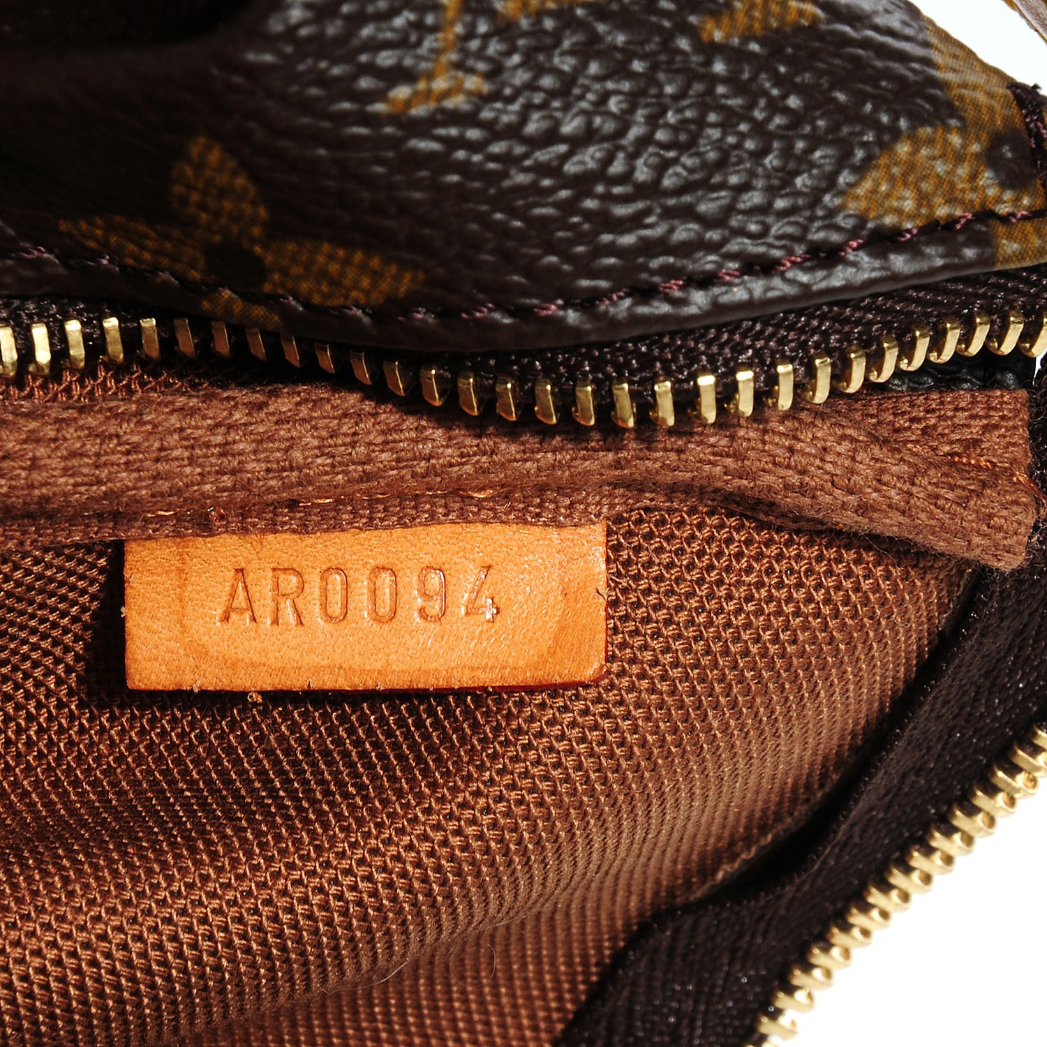 Louis Vuitton Monogram Pochette Accessories 5 of 7