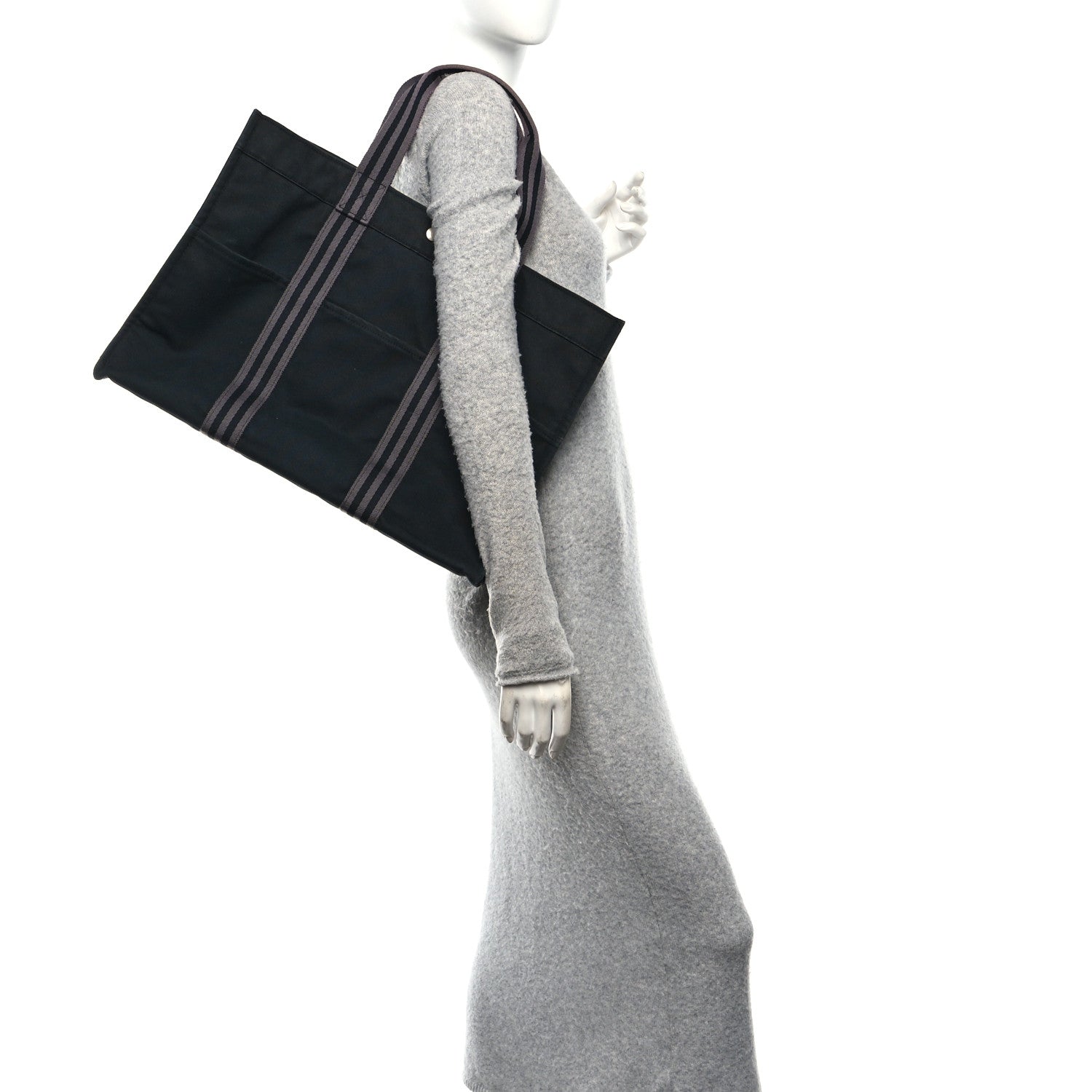 Hermes Canvas Fourre Tout MM Black 2 of 10