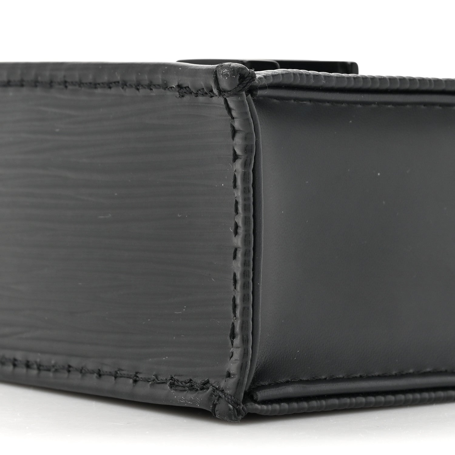 Louis Vuitton Epi Petit Sac Plat Black 8 of 11