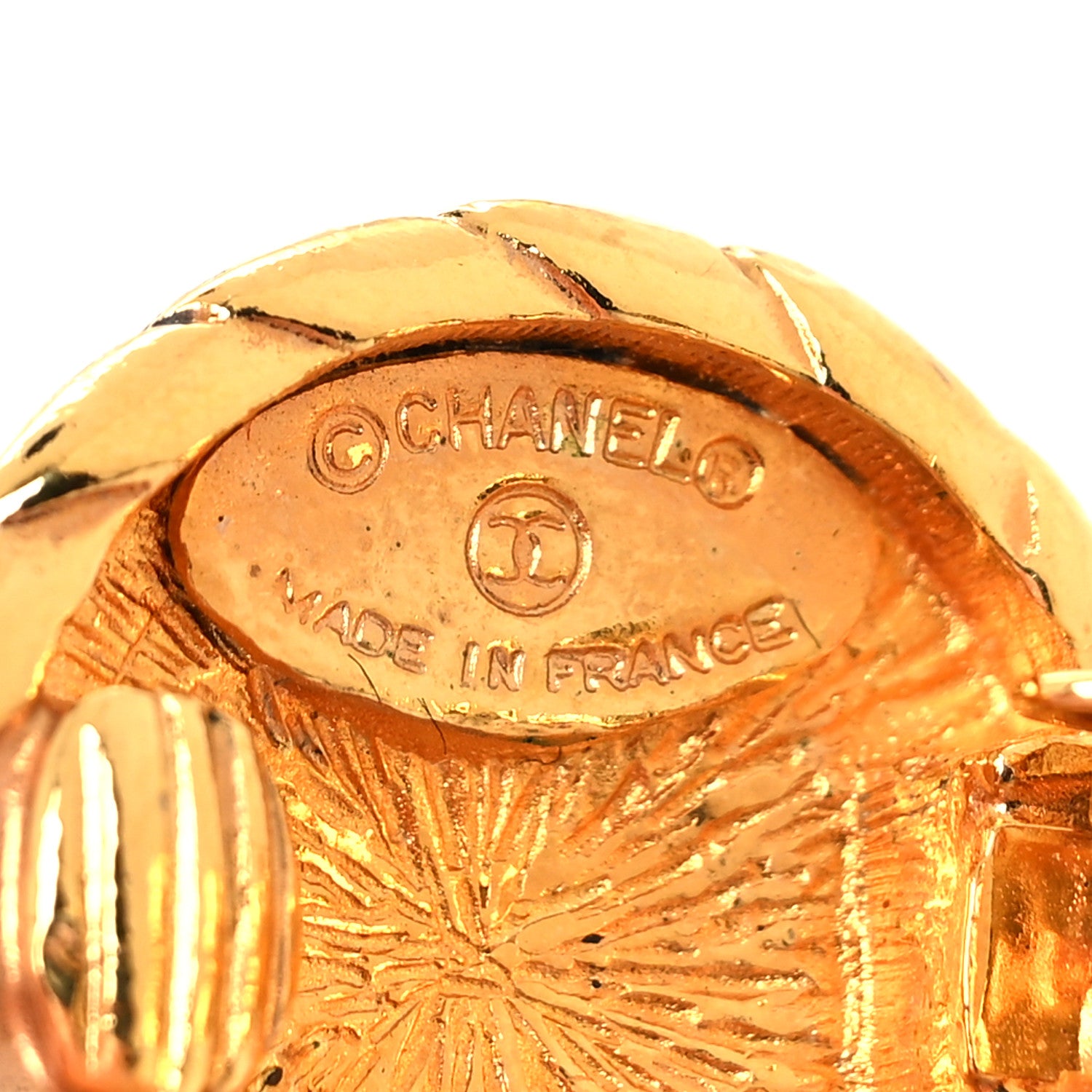 Chanel Round CC Clip On Earrings Gold 4 of 5
