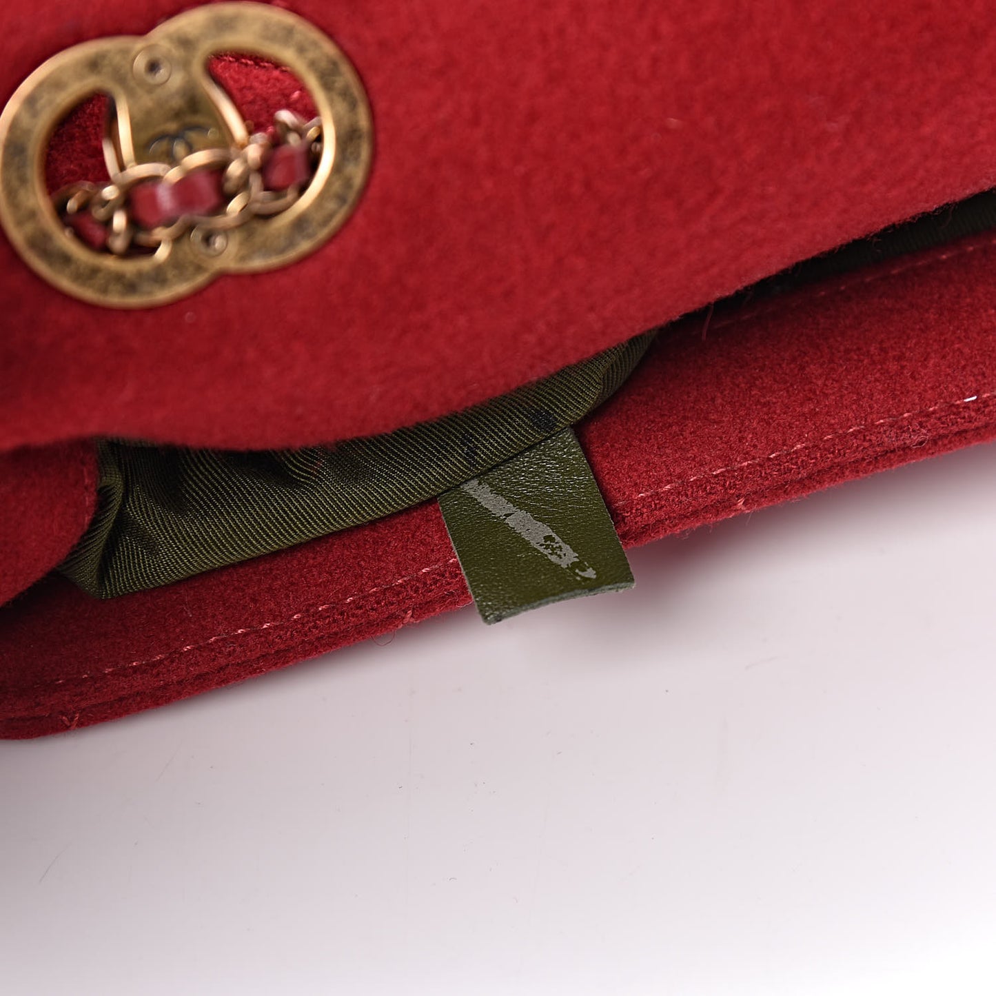 Wool Felt Grosgrain Quilted Small CC Eyelet Flap Red
