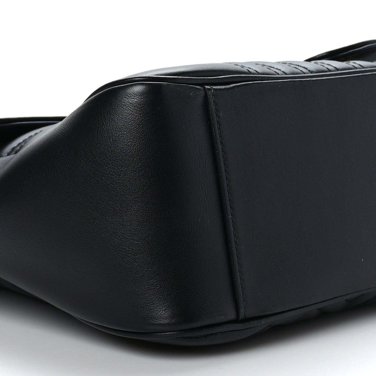 Calfskin Matelasse Large GG Marmont Shoulder Bag Black