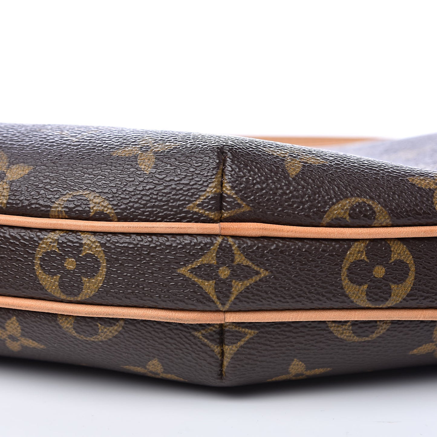 Monogram Croissant PM