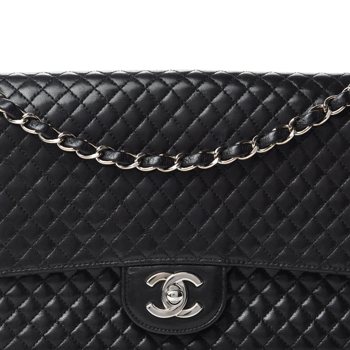 Lambskin Micro Quilted Medium Single Flap Black