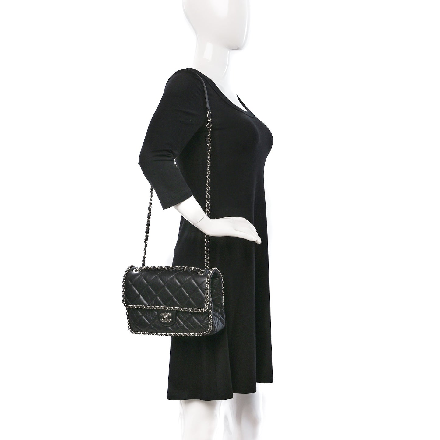 Crumpled Calfskin Medium Chain All Over Flap Black