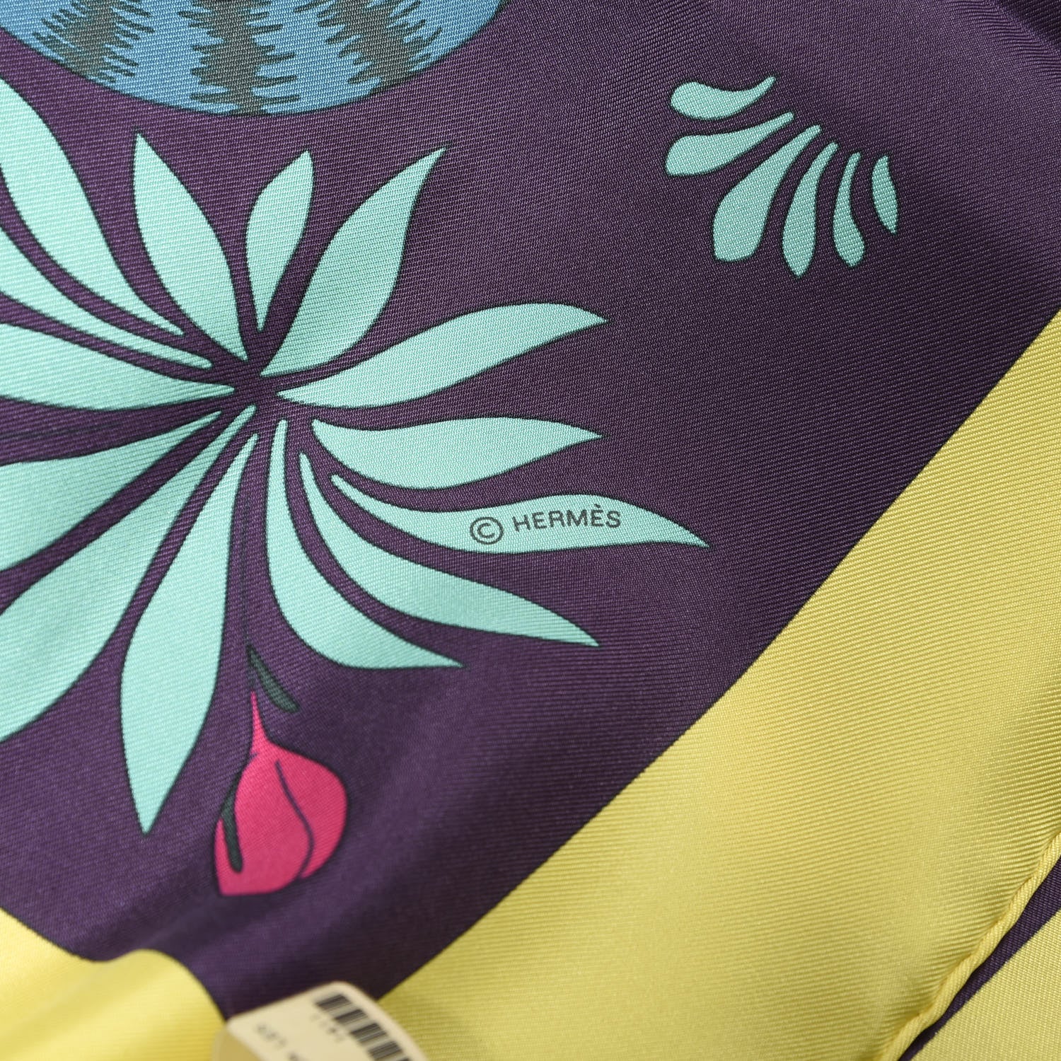 Hermes Silk Les Leopards Scarf 90 Jaune Vif Marine Canard 3 of 5