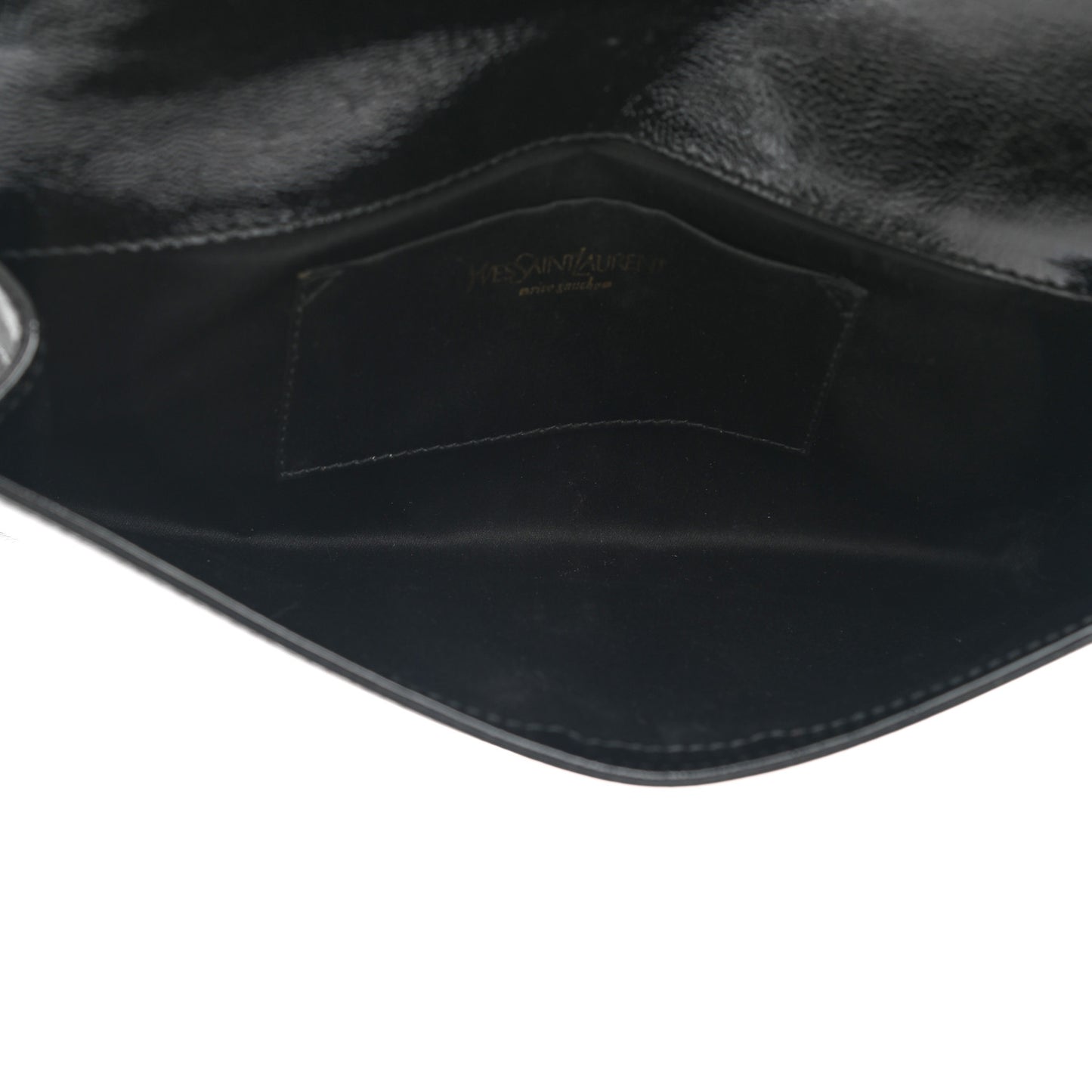 Textured Patent Monogram Belle De Jour Clutch Black