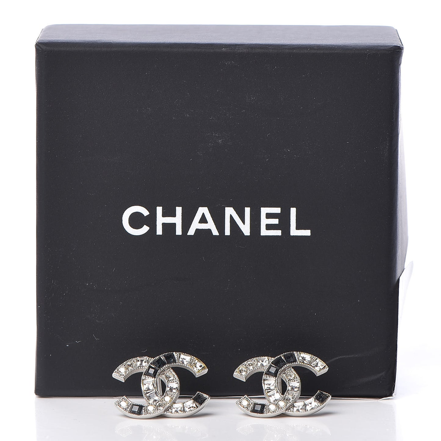 Baguette Crystal CC Earrings Silver Black