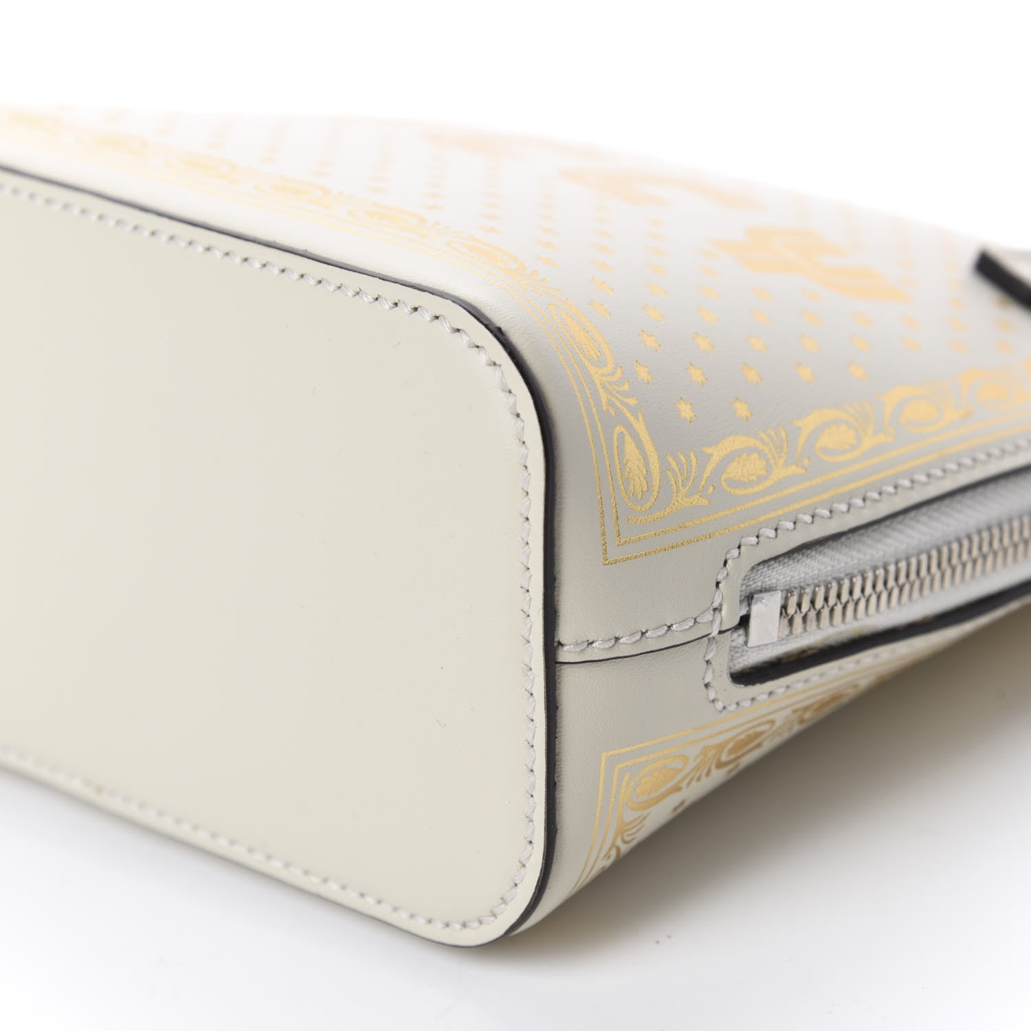 Gucci X SEGA Calfskin GUCCY Stars Mini Dome Shoulder Bag Mystic White Gold 7 of 10