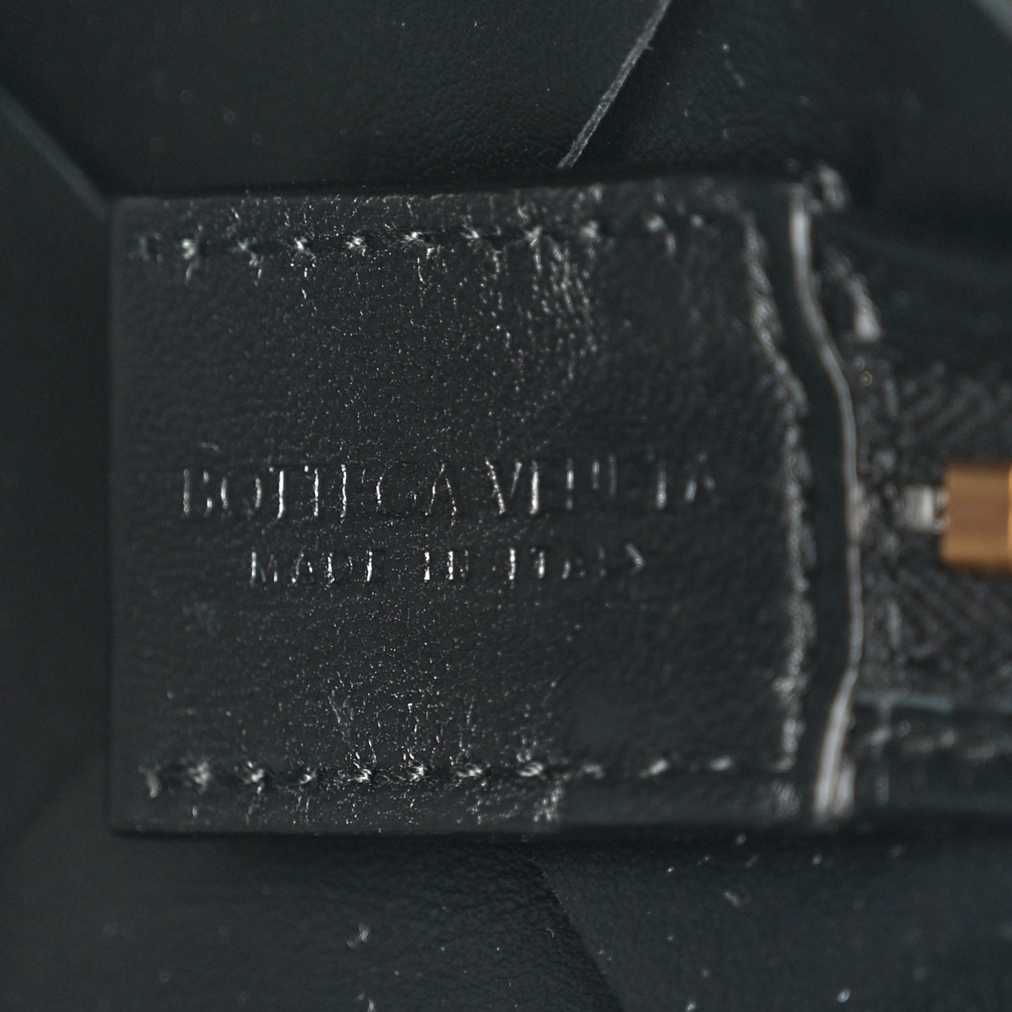 Lambskin Maxi Intrecciato Small Cassette Camera Bag Black