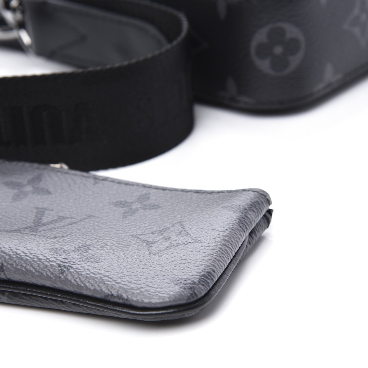 Louis Vuitton Reverse Monogram Eclipse Trio Messenger 11 of 16