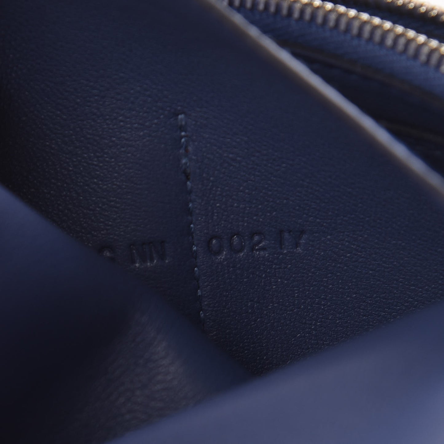 Togo Dogon Compact Wallet Bleu Brighton