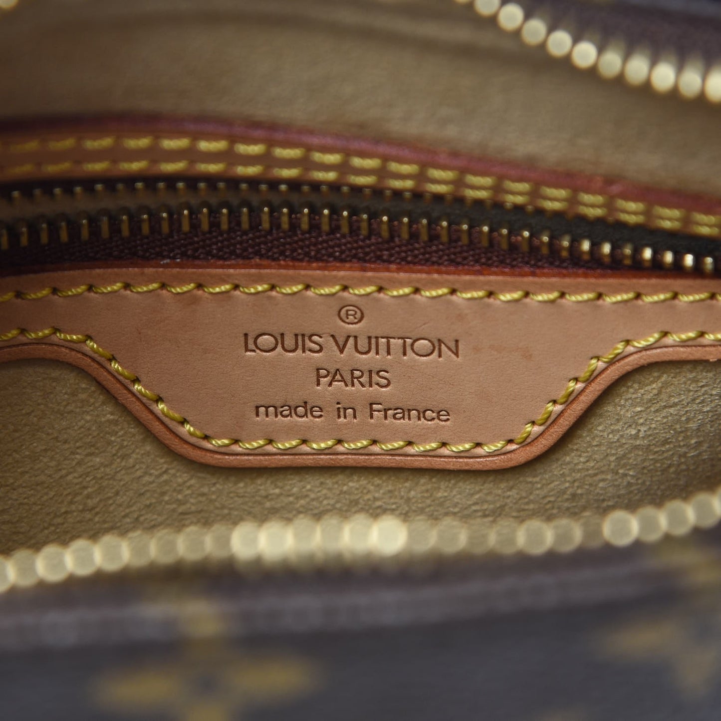 Monogram Looping MM