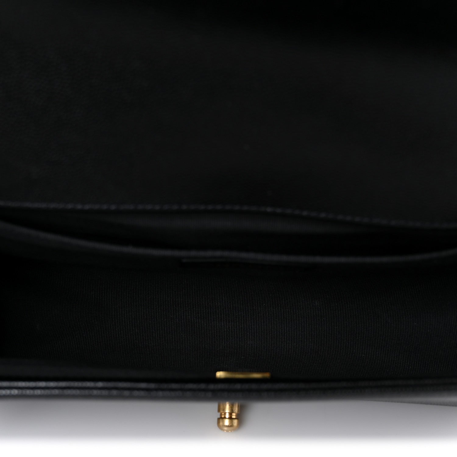 Chanel Caviar Quilted Medium Boy Flap Black 4 of 9