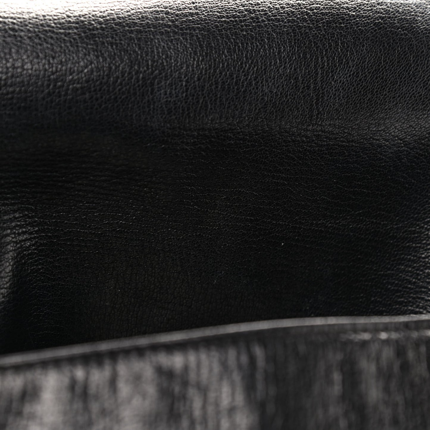 Calfskin Forever Mama Baguette Black