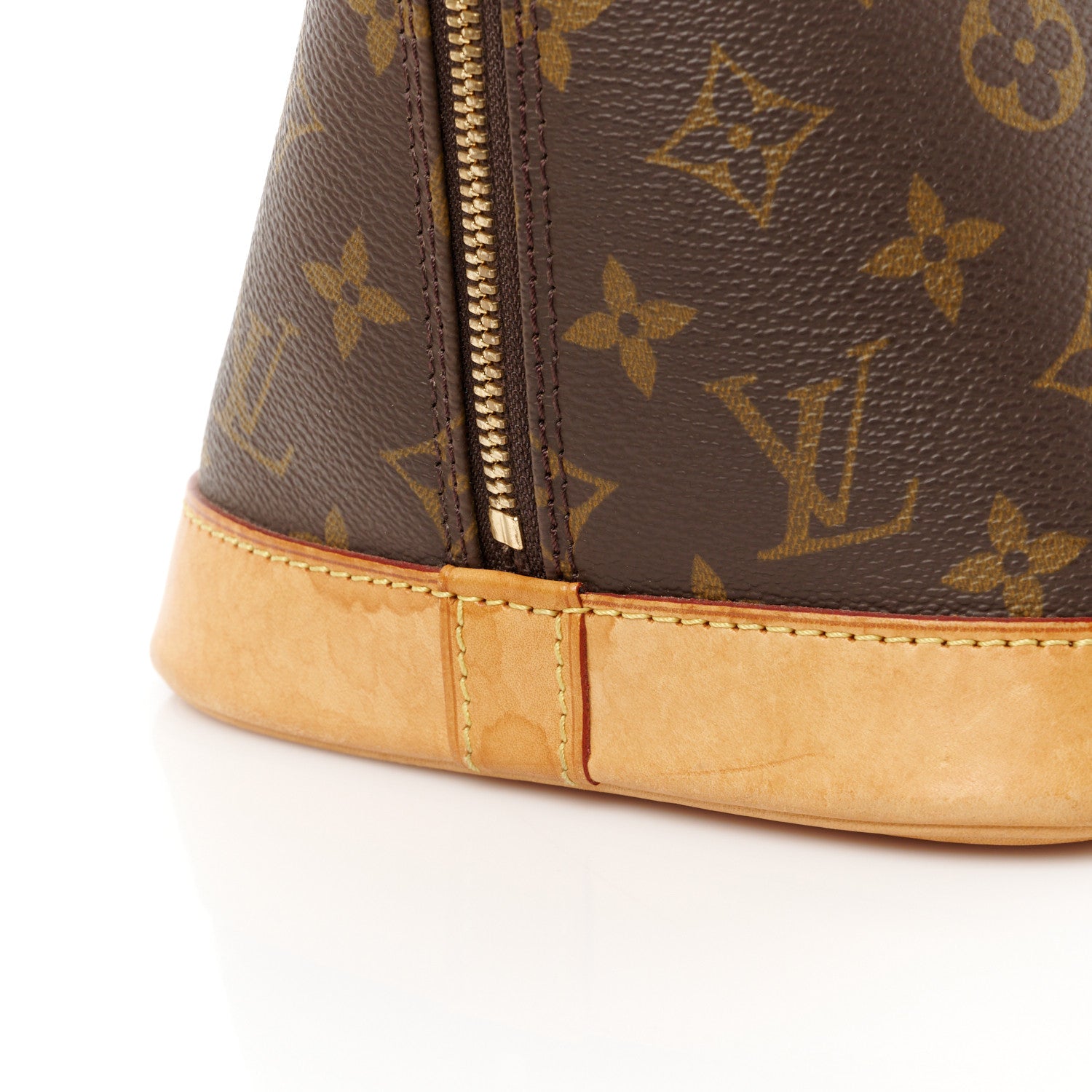 Louis Vuitton Monogram Alma PM 11 of 11