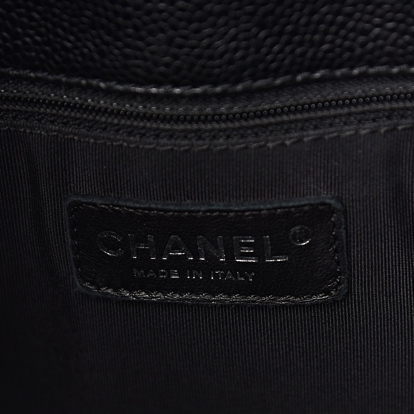 Caviar Quilted Petit Shopping Tote PST Black