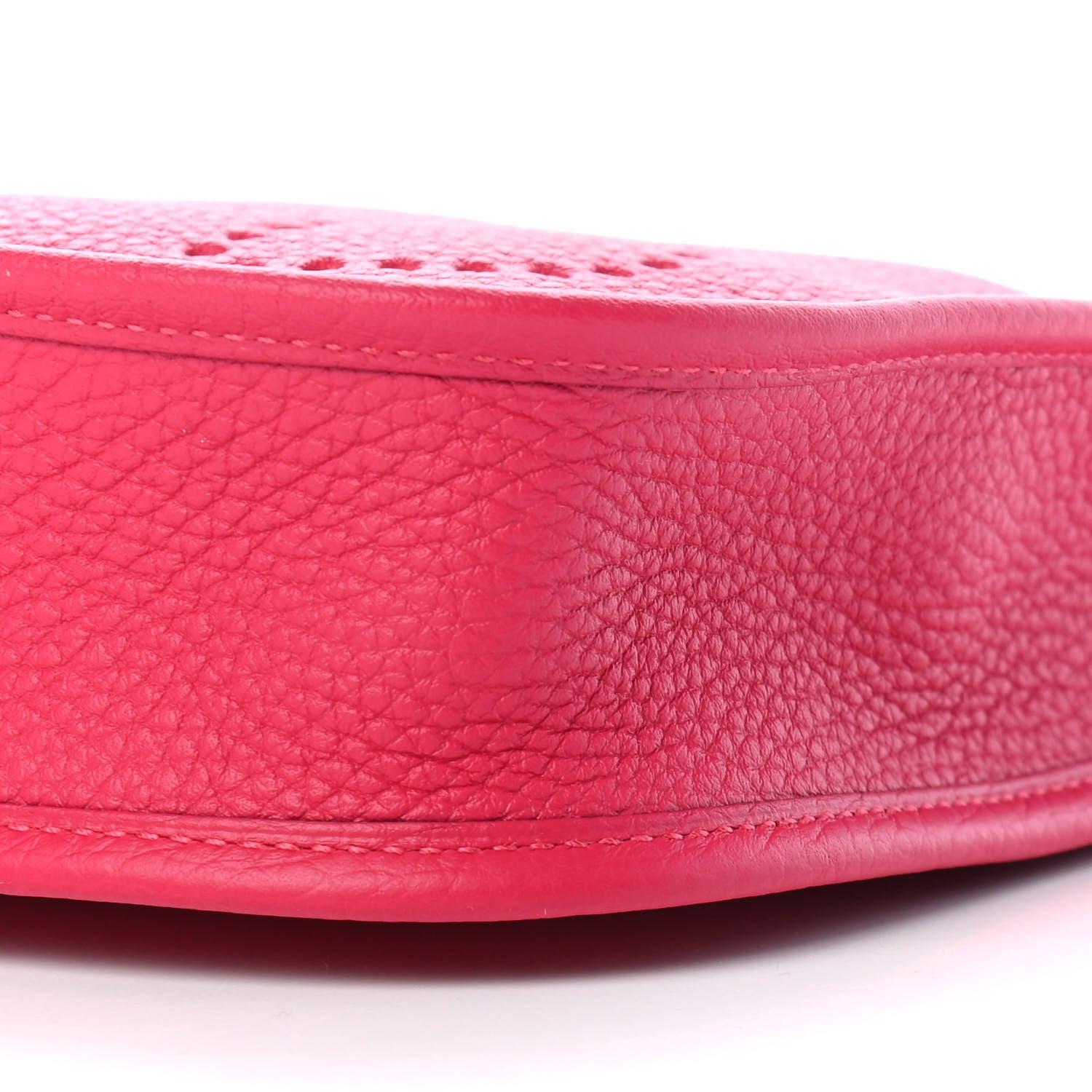 Hermes Taurillon Clemence Flipperball Sangle Evelyne TPM Framboise 8 of 8