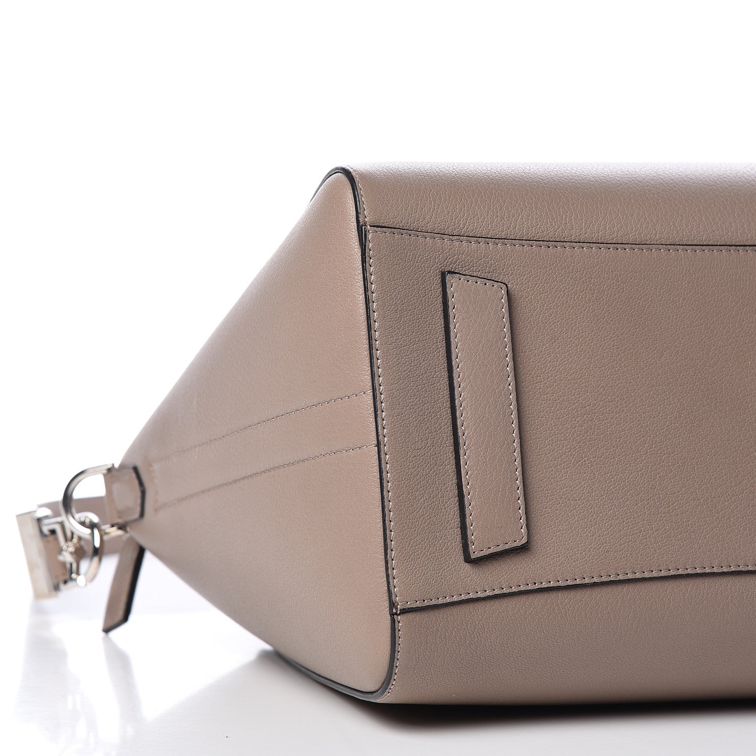 Givenchy Sugar Goatskin Medium Antigona Mastic 9 of 14