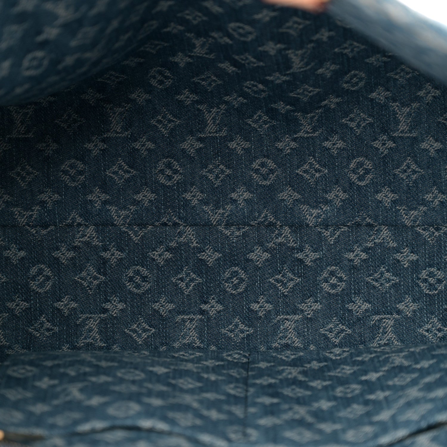 Louis Vuitton Monogram Denim Onthego MM Blue 5 of 9