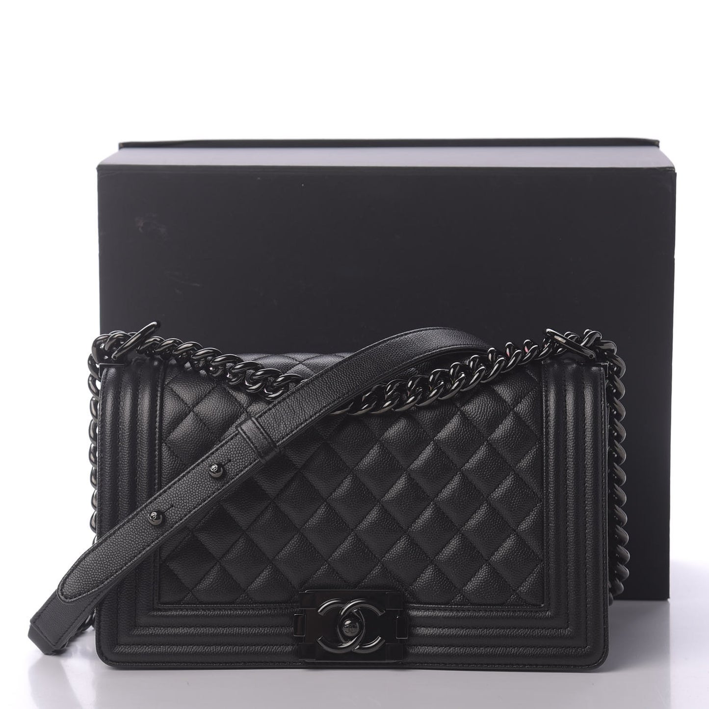 Caviar Quilted Medium Boy Flap So Black