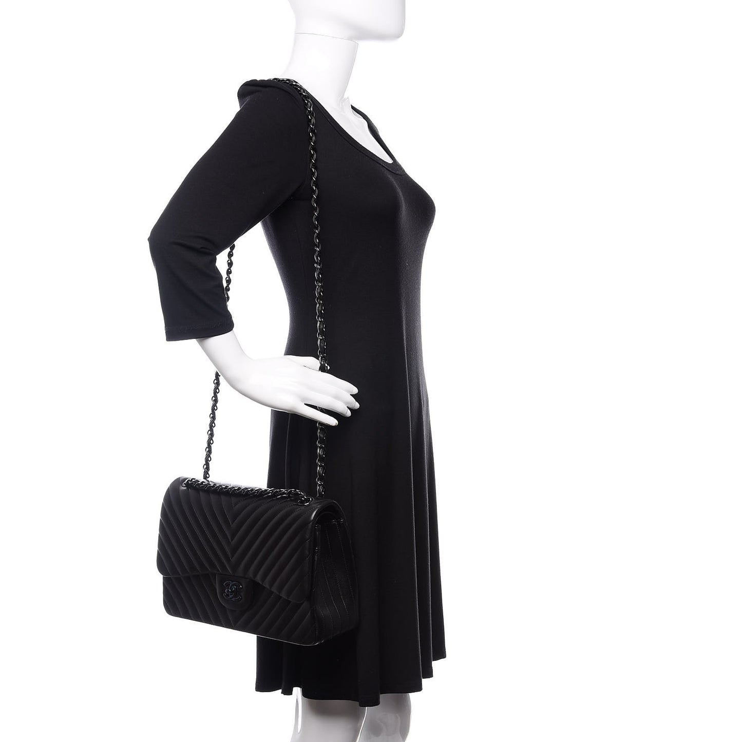 Lambskin Chevron Quilted Jumbo Double Flap So Black