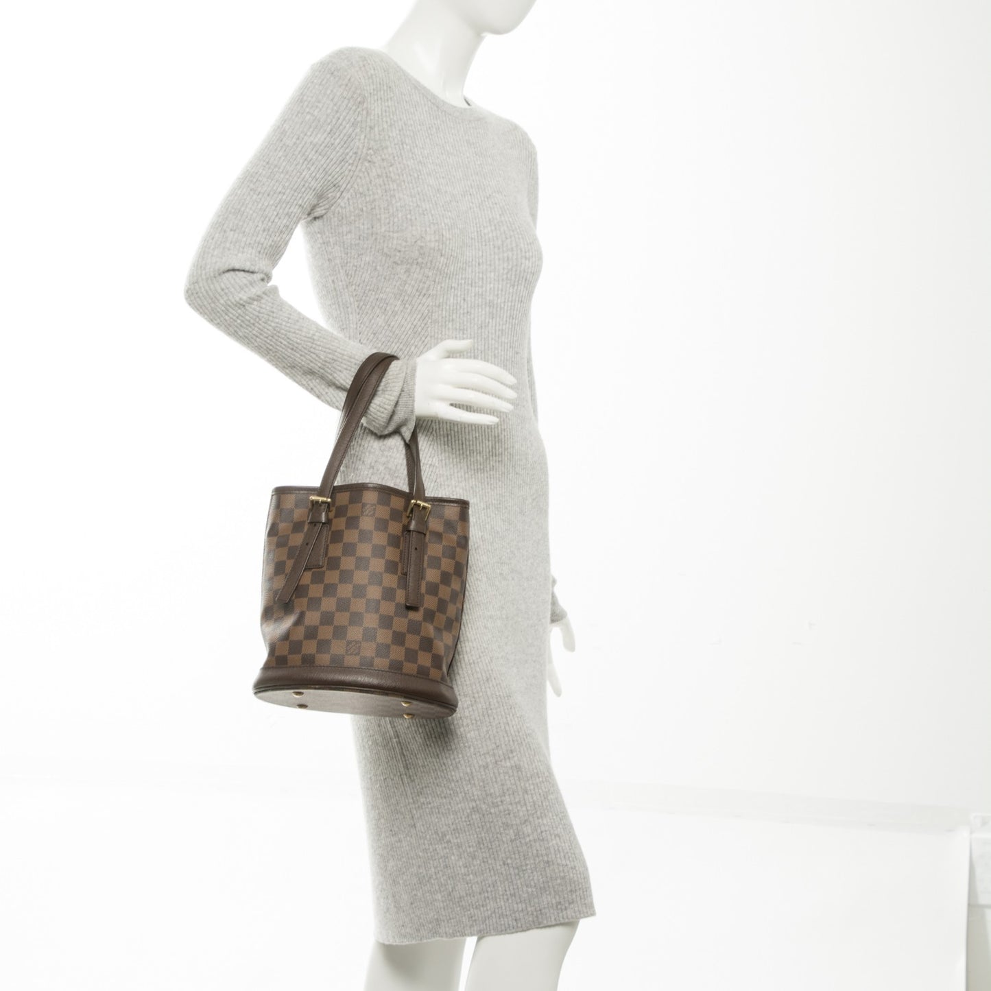 Damier Ebene Marais Bucket 23