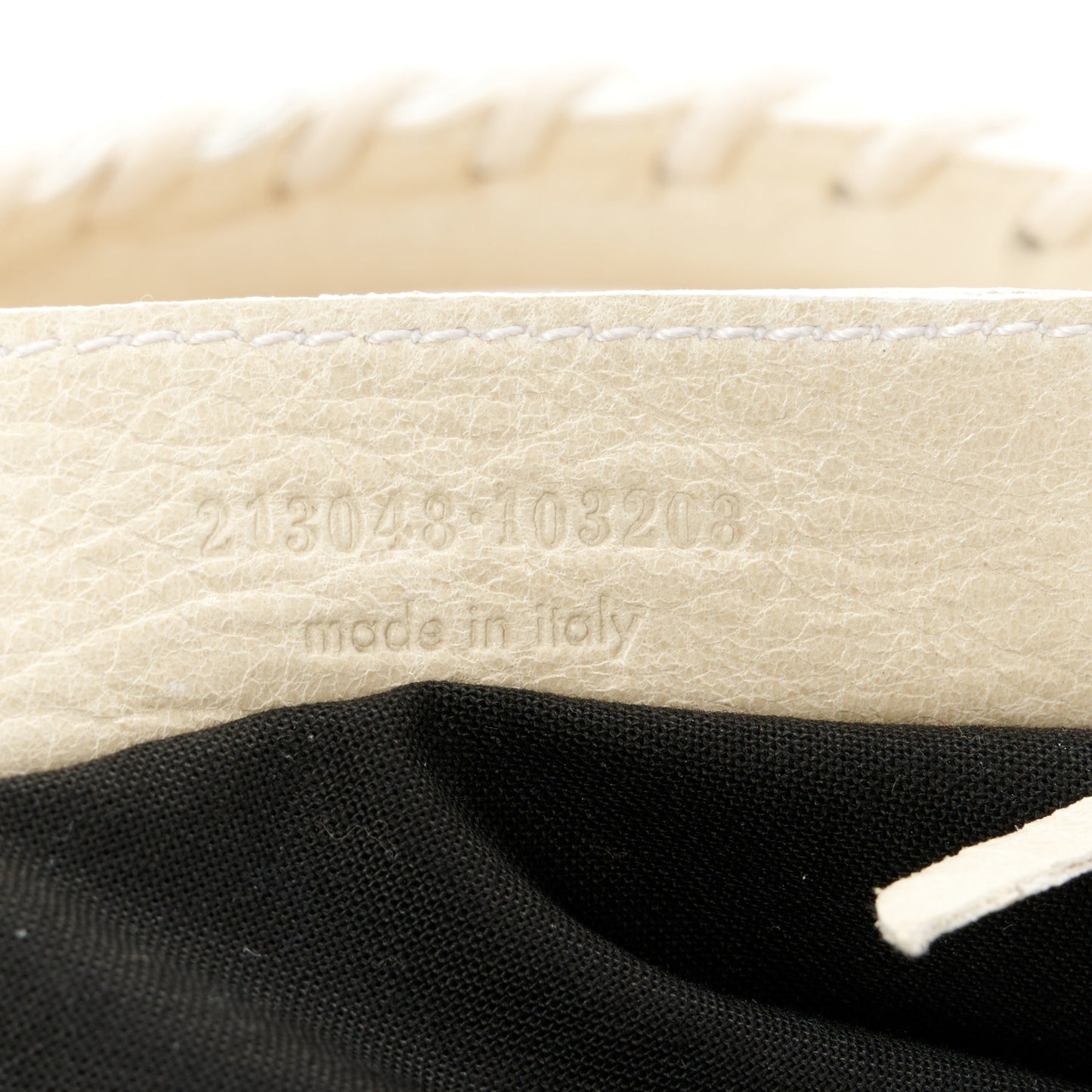 Chevre Classic Hardware First White