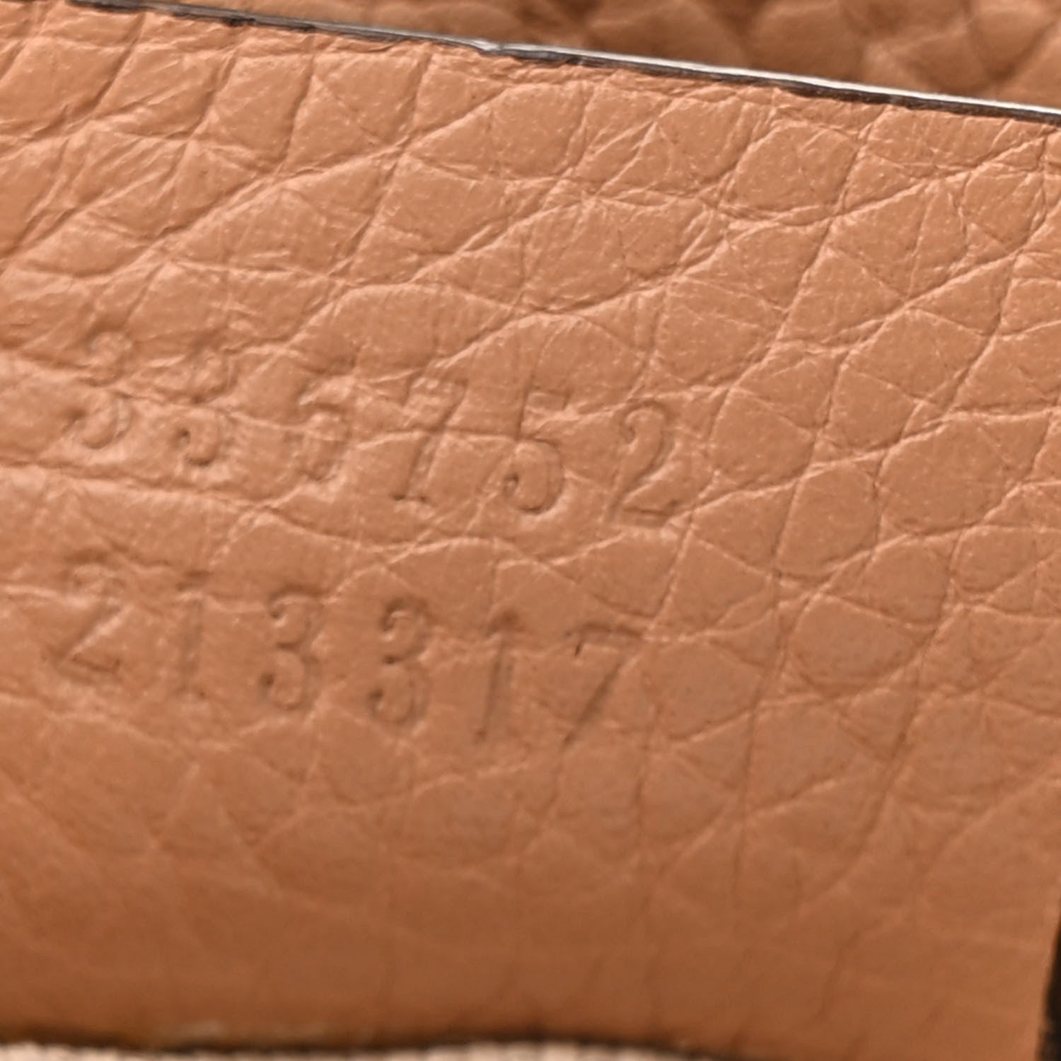 Gucci Pebbled Calfskin Medium Soho Flap Crossbody Camelia 7 of 14