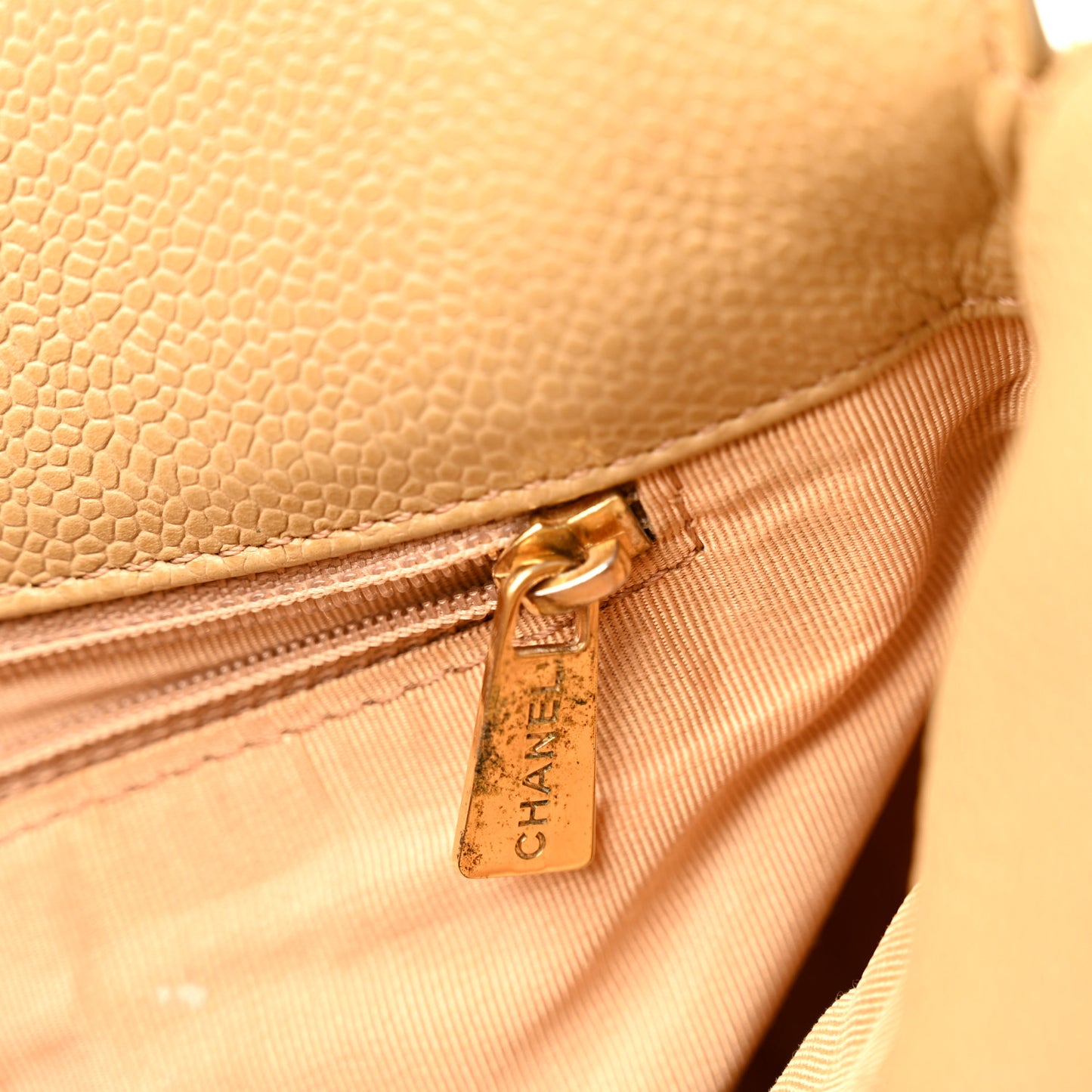 Caviar Timeless CC Tote Beige