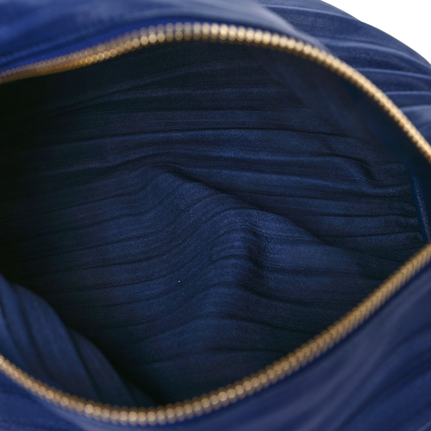 Lambskin Pleated Bracelet Pouch Chain Shoulder Bag Blue