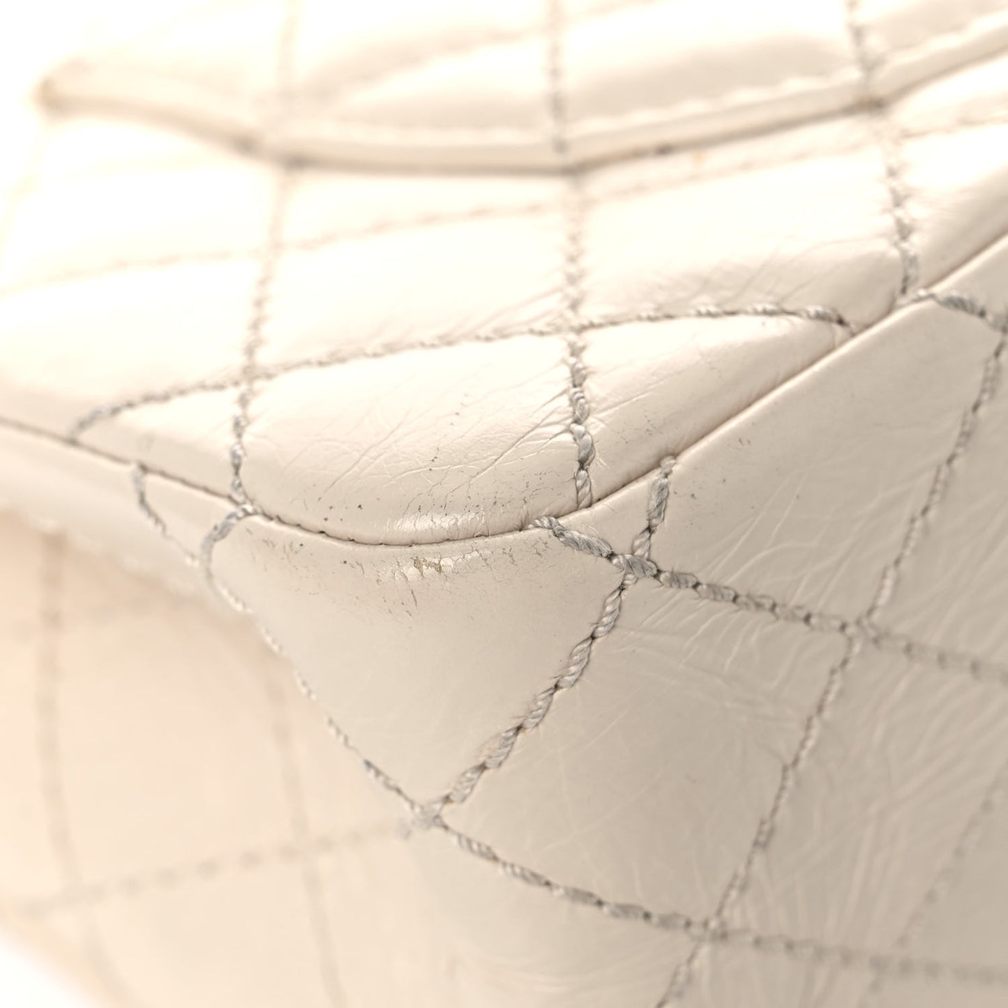 Aged Calfskin Quilted 2.55 Reissue 225 Flap White