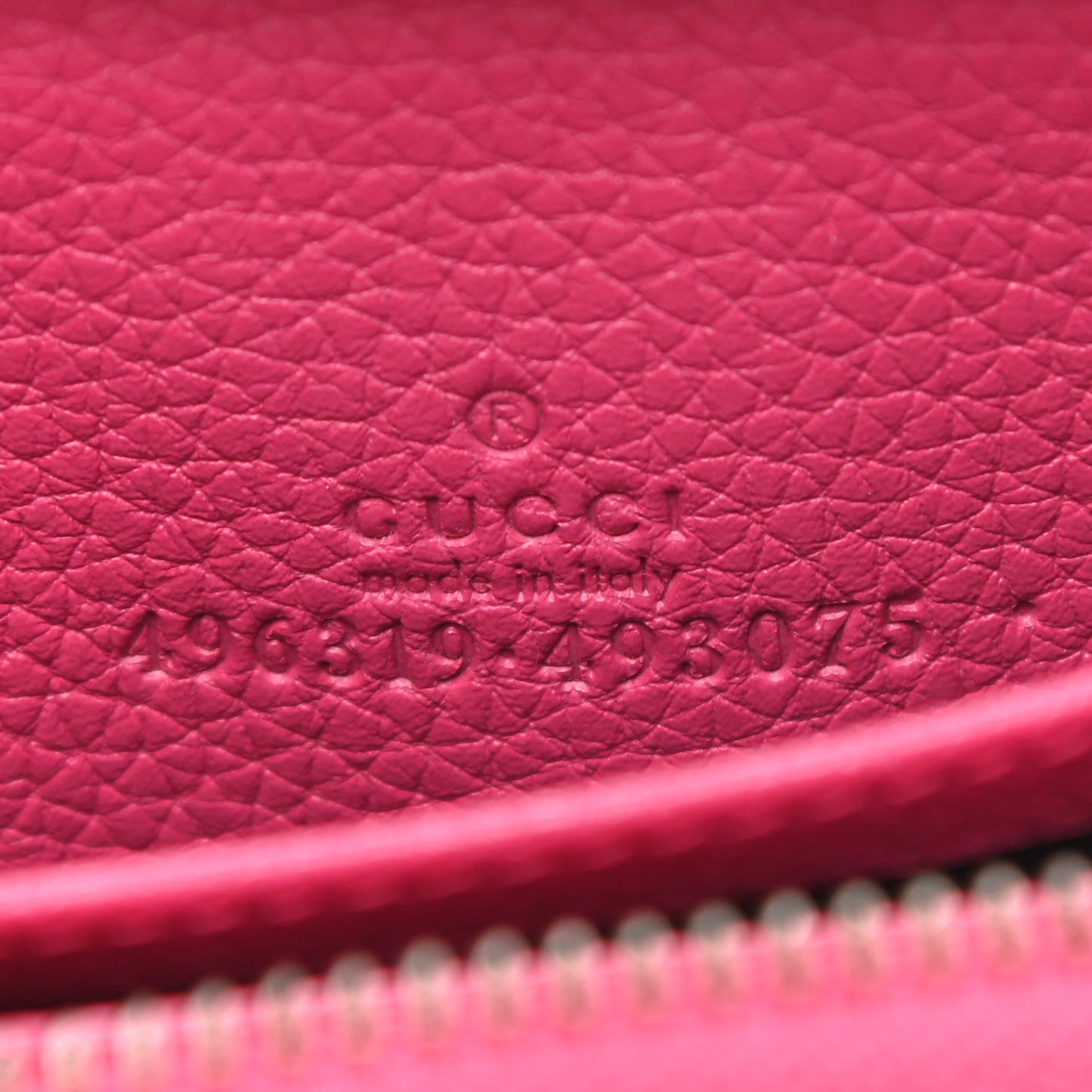 Grained Calfskin Logo Zip Around Card Case Box Pink Green