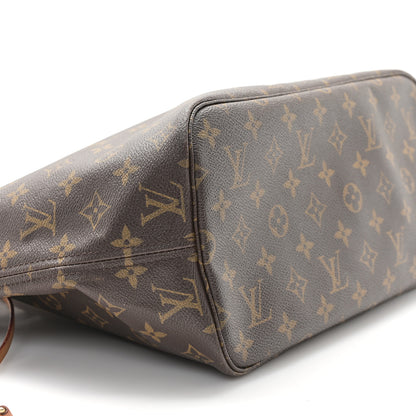 Louis Vuitton Monogram Neverfull MM 9 of 12